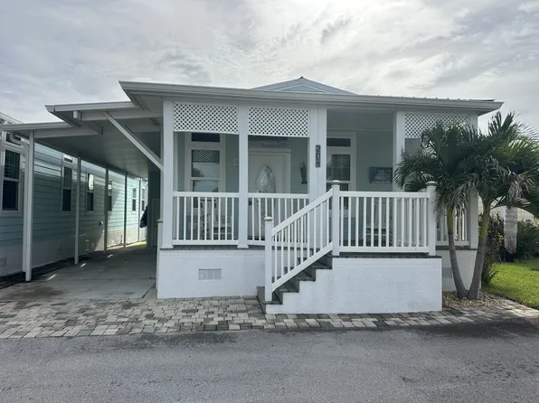 204 NE Sail Way #204, Jensen Beach, FL 34957
