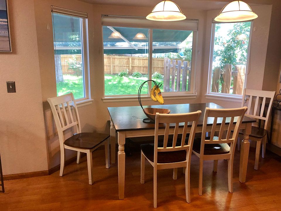 2nd image of 164 Kolar Ct
