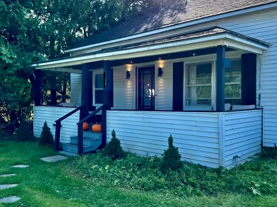 281 Hinesburg Rd