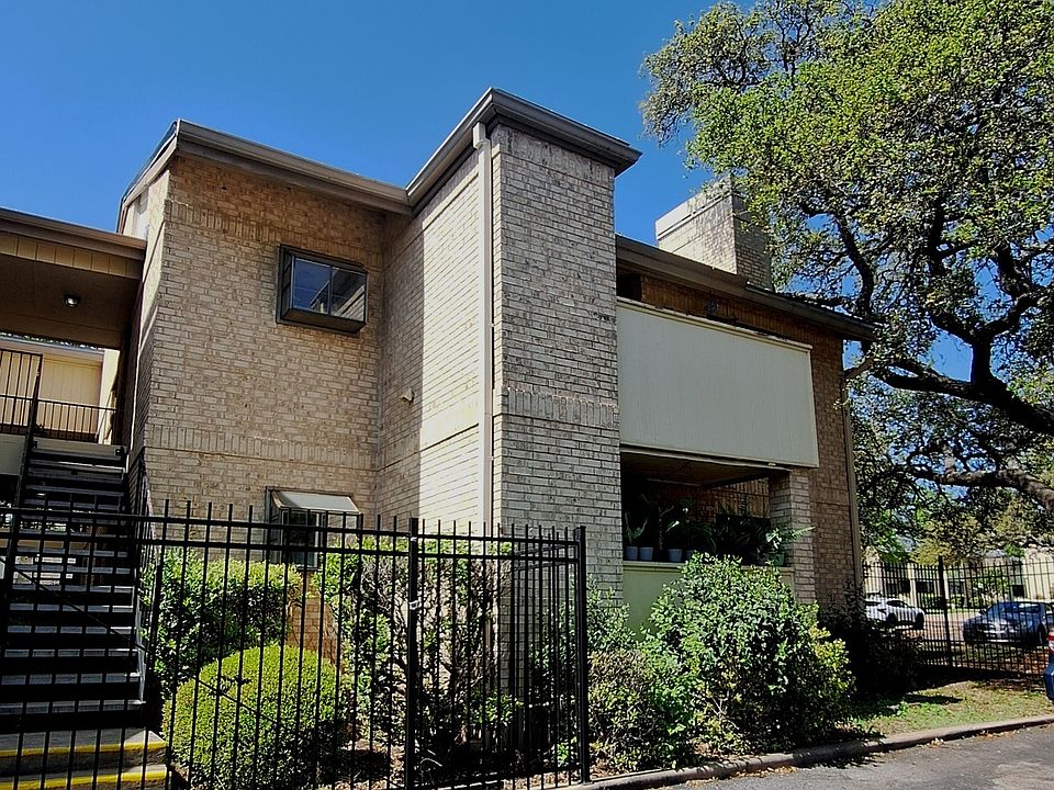 1st image of 11843 Braesview #1107