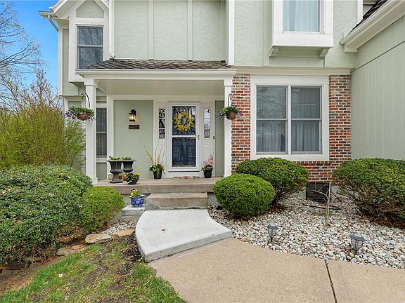 4th image of 14025 Juniper St