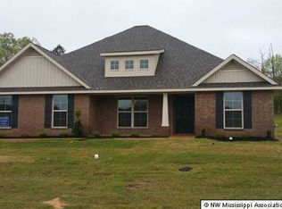 2075 Great Barrington Pl, Southaven, MS 38672