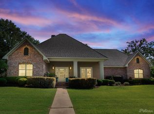 5 Charleston Dr, Haughton, LA 71037