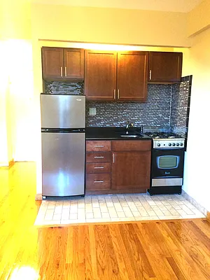 Rented by Meraki Realty LLC | media 10