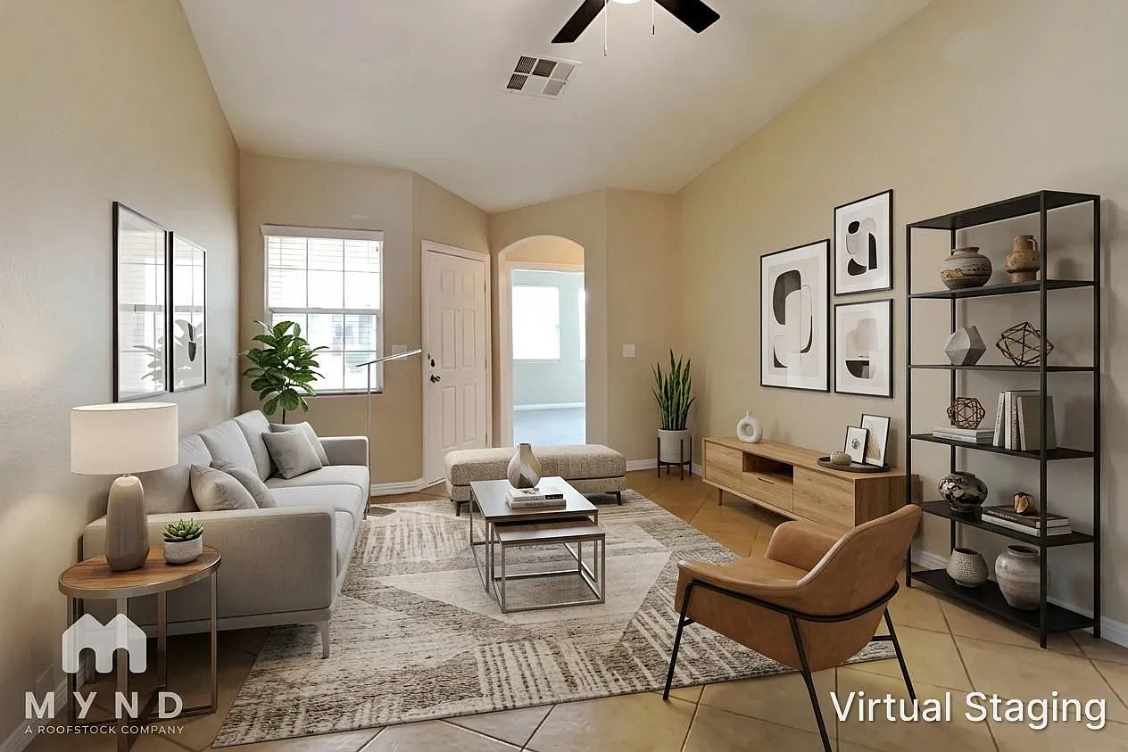3 bed, 2.0 bath, 1202 sqft, $1,845 — Photo 2