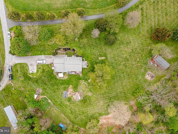 3rd image of 45 Latham Rd
