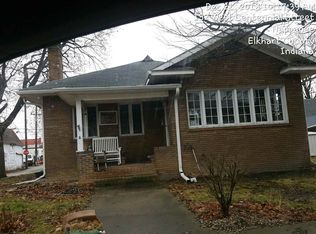 151 W Centennial St, Nappanee, IN 46550
