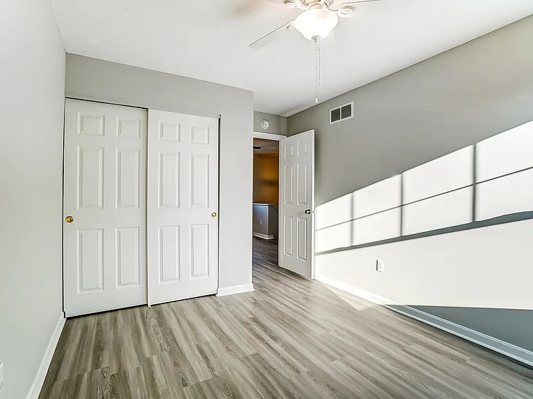 6721 Bedington Ln — Photo 38