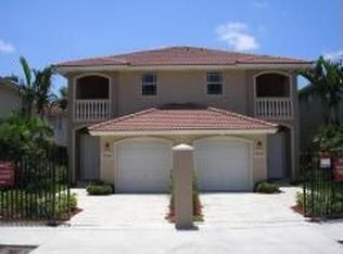 3034 Indiana St, Coconut Grove, FL 33133