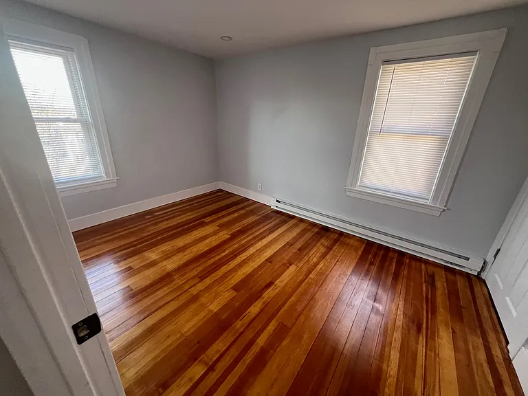 84 Vine St #3 — Photo 4