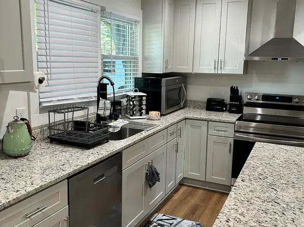 6404 Old Madison Pike NW, Huntsville, AL 35806
