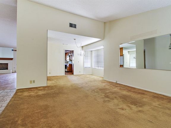 3rd image of 1292 Seven Hills Dr