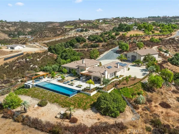 39893 Calle Breve, Temecula, CA 92592