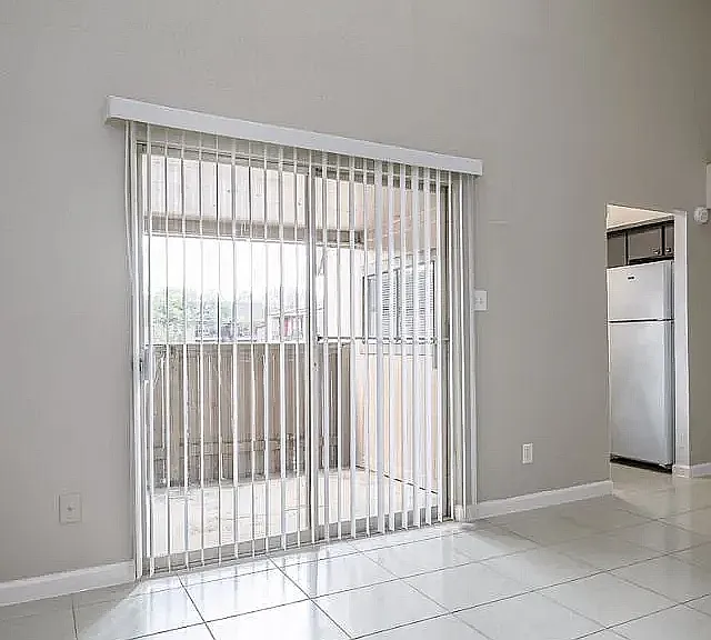 ASHFORD CASA SERENA INTERIOR