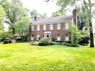1603 Tall Oaks Dr #1, Jeffersonville, IN 47130