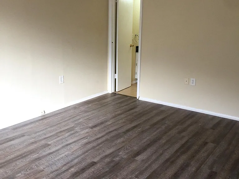 216 Gamblewood — Photo 12