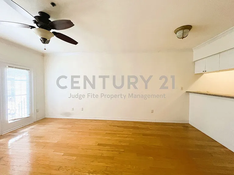 3400 Welborn St #406 — Photo 12