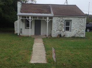 W Hovey St, Springfield, MO 65802