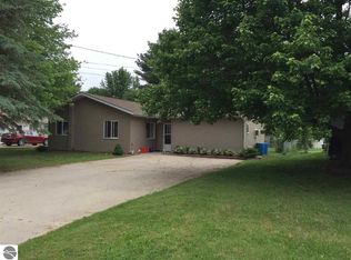 910 N Cooley St, Mount Pleasant, MI