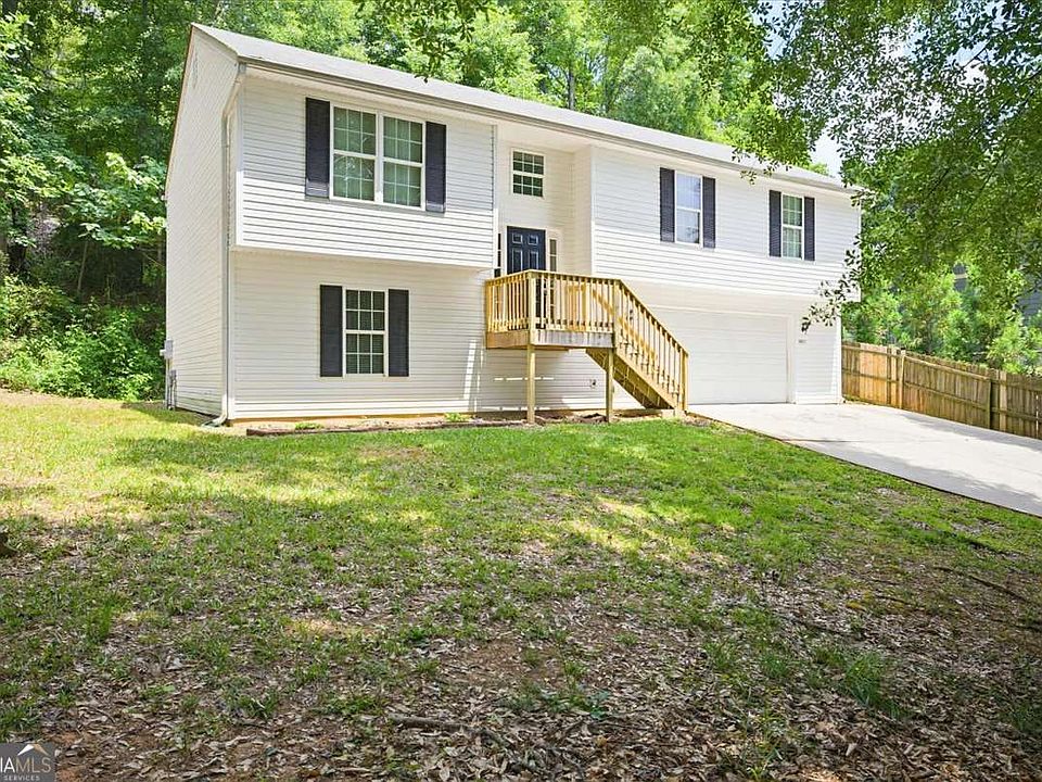1st image of 4015 Chapman Dr