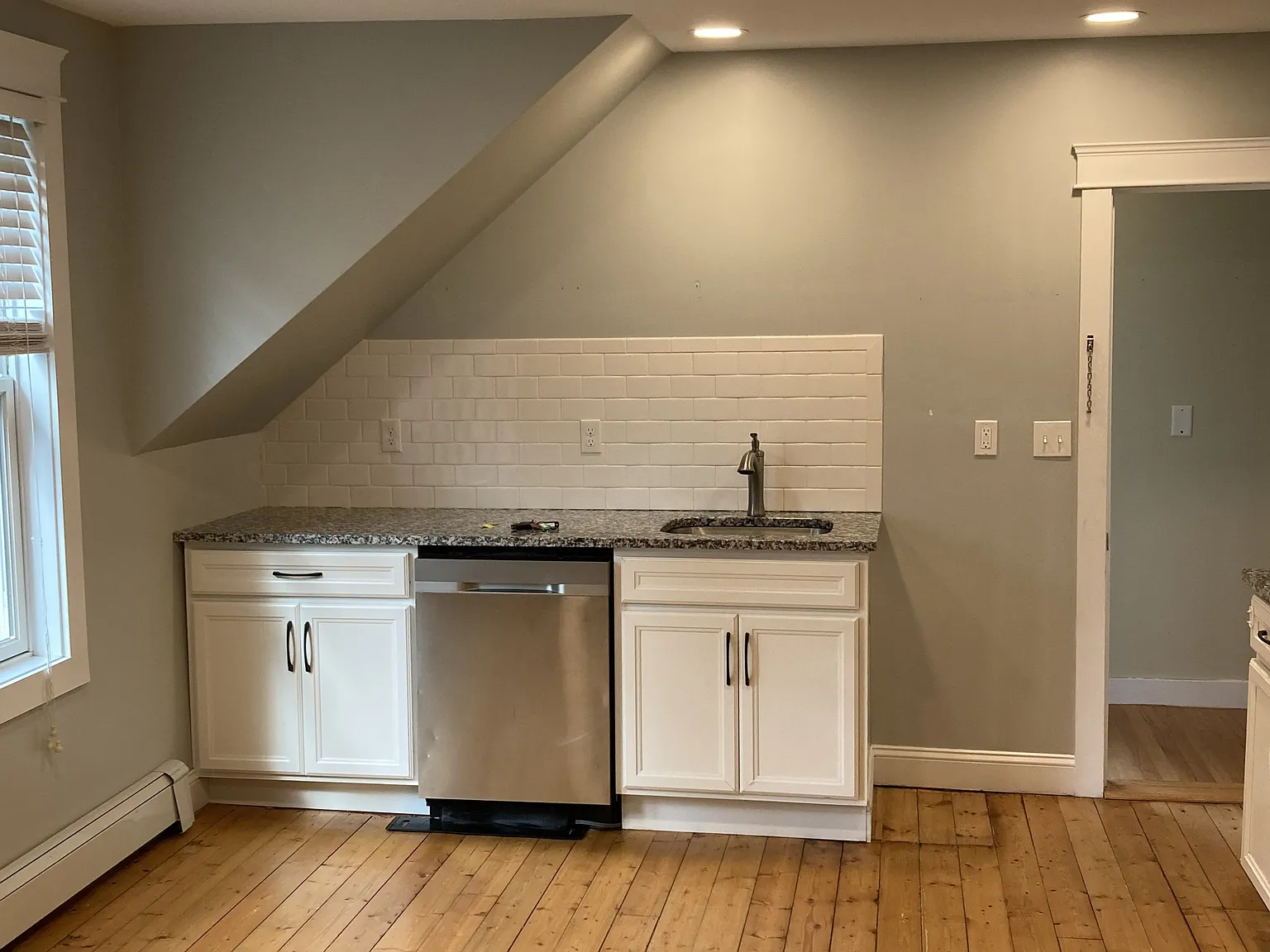 3 bed, $2,750 — Photo 1