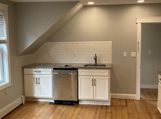 207 Pine St #B, South Portland, ME 04106