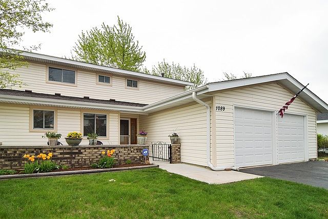 1st image of 1089 Mohegan Ln