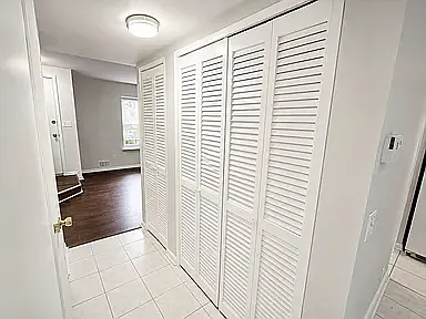 3 bed, 2.5 bath, $2,900 — Photo 2