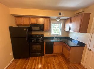 190 Chestnut St APT 2L, Marlborough, MA 01752