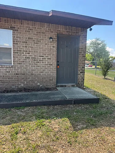 1181 Bentley Rd #4 Photo 1