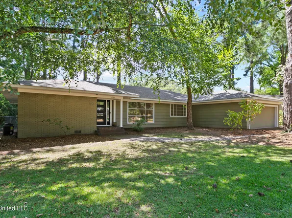 4001 Cabell Ln, Jackson, MS 39206