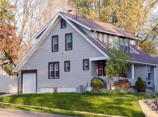 1393 Neptune Ave, Akron, OH 44301