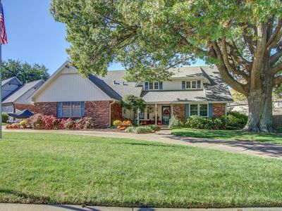 6304 S 72nd Pl E, Tulsa, OK, 74133