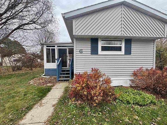 3rd image of 6 Lapidary Ln