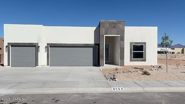 1st image of 6564 Blackbird Rd