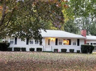 9 Virginia Ln, Rochester, NY 14624