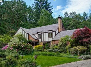 2650 NW Royal Oaks Dr, Corvallis, OR 97330