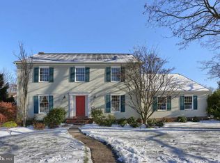 2405 Toftree Dr, Harrisburg, PA 17112