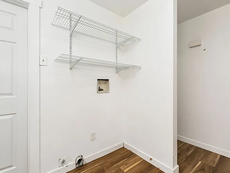 4041 Goodell Ln #7 — Photo 4