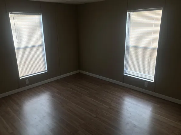 5974 Hibernia Dr, Grifton, NC 28530