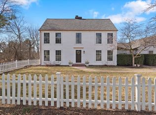 10315 Steeplechase Ln, Spring Grove, IL 60081