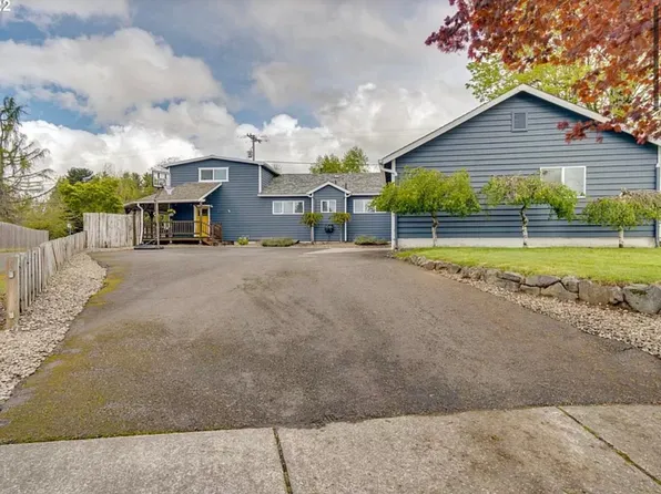 40267 Becke Ct, Sandy, OR 97055