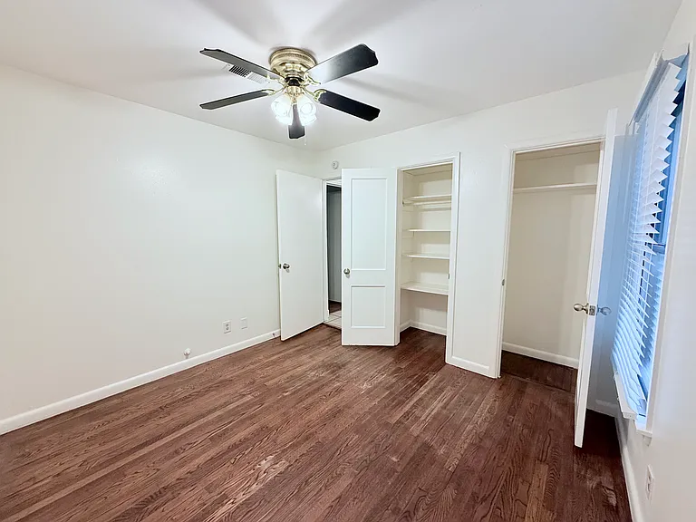 10640 Aledo Dr — Photo 12