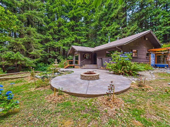 1360 Patricks Point Dr, Trinidad, CA 95570