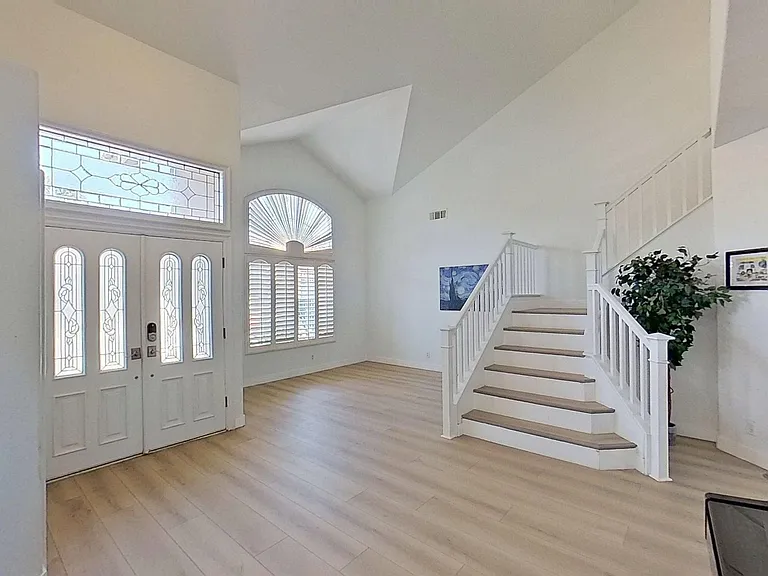5752 Centerstone Ct — Photo 2
