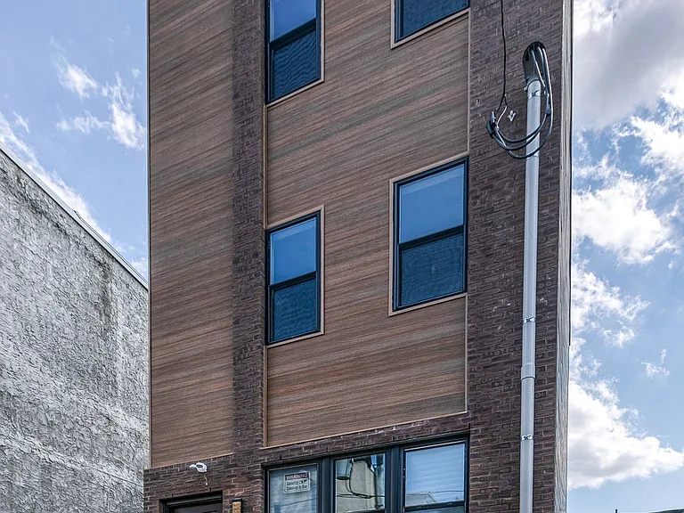Brand New Luxury Apartments Brewerytown — Photo 3