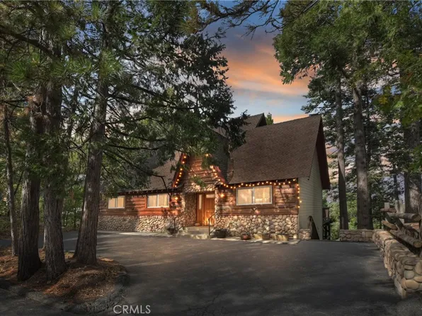 27276 Grizzly Ln, Lake Arrowhead, CA 92352