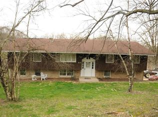 813 Valley View Rd, Eighty Four, PA 15330