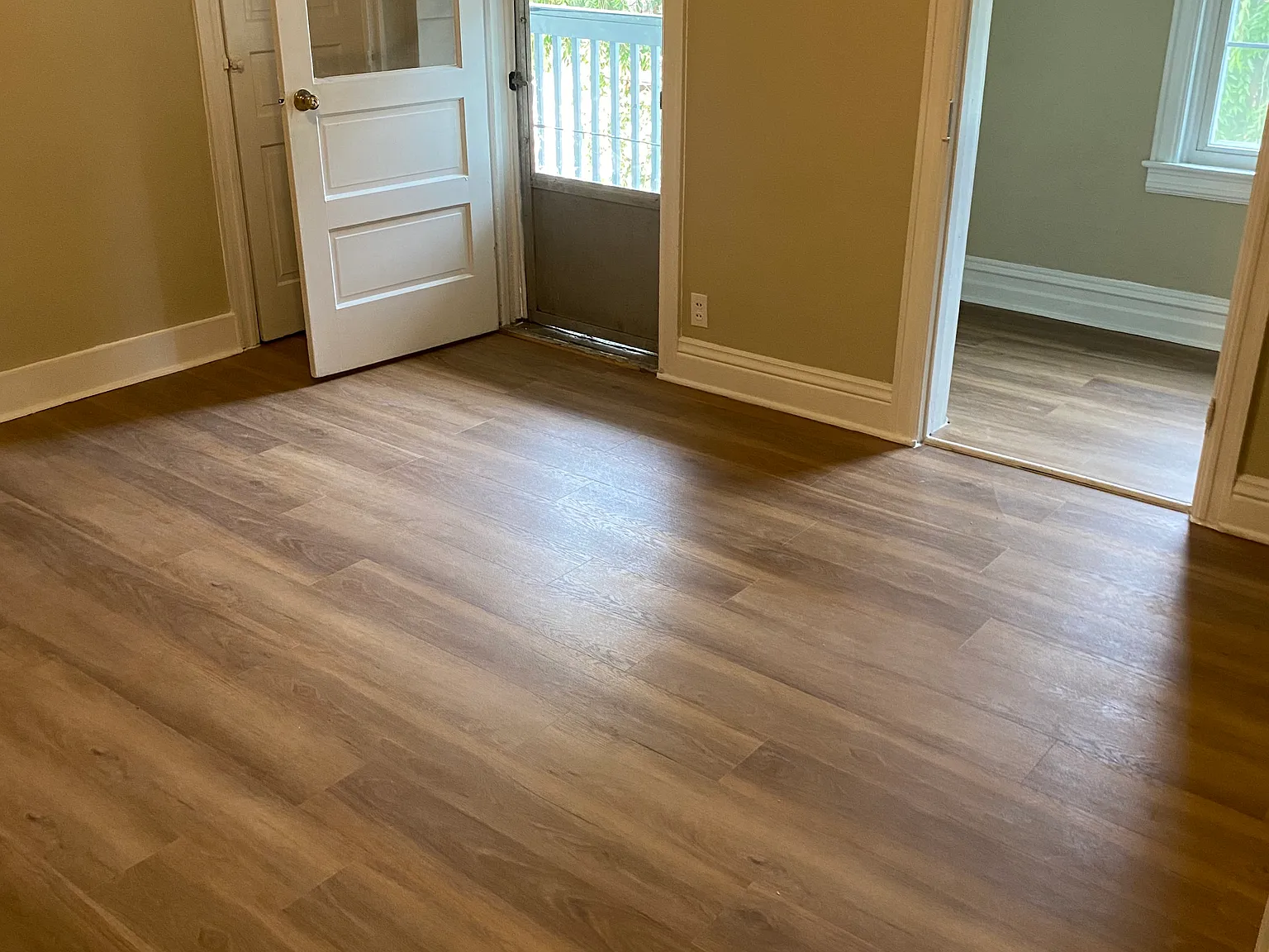 1506 W Turner St — Photo 1