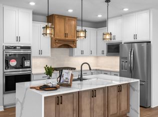 2046 Tamarack Rd, Carver, MN 55315